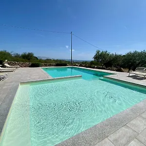 La Rocca Manna Alloggio per agriturismo San Teodoro (Sardinia)